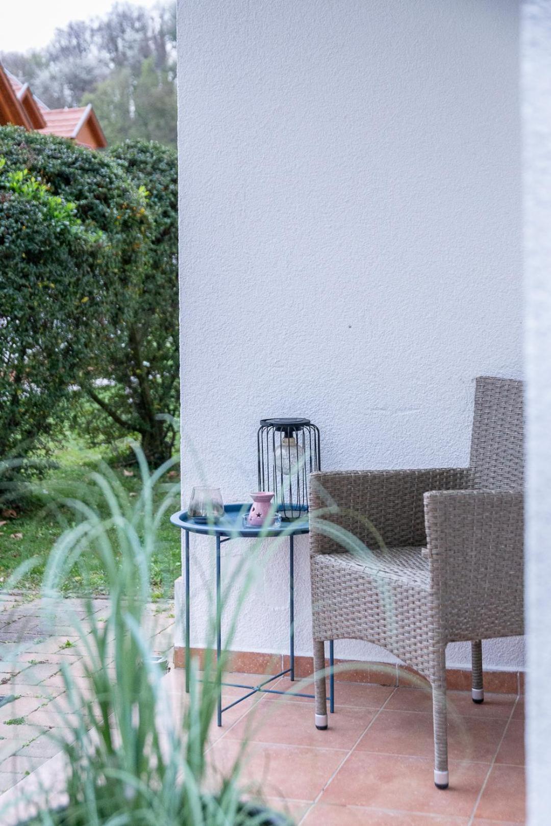 Birdie Apartman Zalacsány Exteriér fotografie